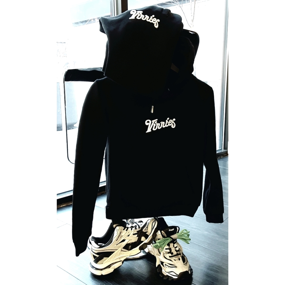 Vinnies Classic Embroidered Hoodie & Joggers Set